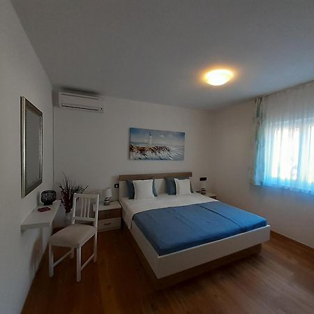 Apartment Nadine Mljet Mit Meerblick Okuklje Екстериор снимка
